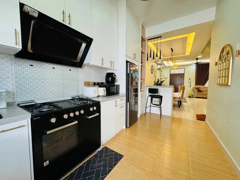 Rumah Teres 3 Tingkat untuk Dijual di Taman Kundang Jaya (Rawang) - Andy Yap - Kitchen - PropertyGuru.com.my
