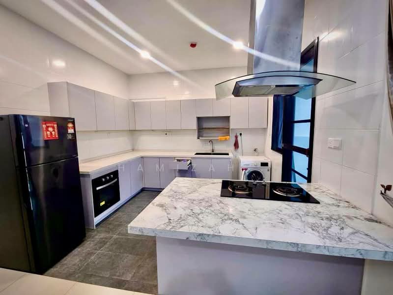 2-storey Terraced House for Rent in Setia Eco Glades (Cyberjaya) - Hamizah . - Kitchen - PropertyGuru.com.my