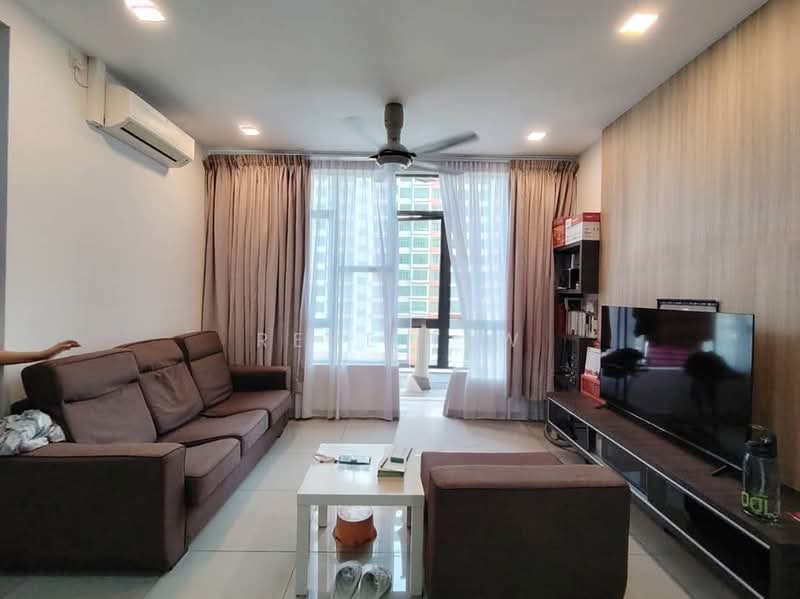 Apartment for Sale at Austin Regency (Pangsapuri Austin Perdana) - Rene Tew - Living Room - PropertyGuru.com.my