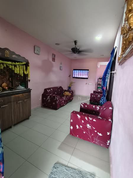 Rumah Teres 1 Tingkat untuk Dijual di Taman Mutiara Tanjung (Batu Kawan) - Jane Ng - Living Room - PropertyGuru.com.my
