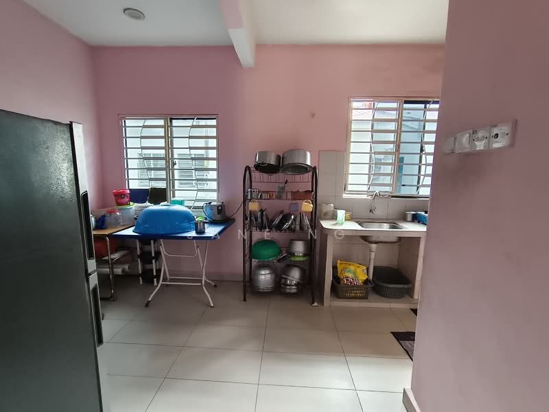 Rumah Teres 1 Tingkat untuk Dijual di Taman Mutiara Tanjung (Batu Kawan) - Jane Ng - Kitchen - PropertyGuru.com.my