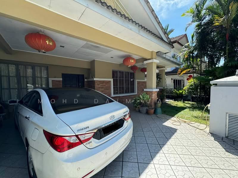 Semi-Detached House for Sale in Ampang Jaya (Ampang) - Mohd Daim Jamil - Exterior - PropertyGuru.com.my