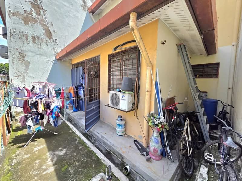 Rumah Teres 2 Tingkat untuk Dijual di Seksyen 7 (Bangi) - Mohd Mortadza Ahmad - Exterior - PropertyGuru.com.my