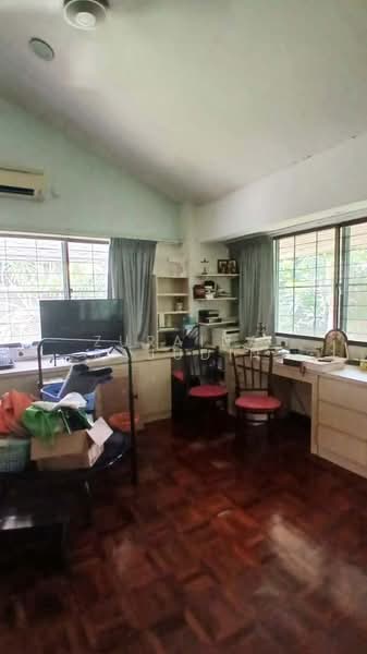 Bungalow for Sale in Bukit Gasing (Petaling Jaya) - Zuraina Rajudin - Study - PropertyGuru.com.my