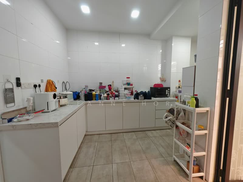 3-storey Terraced House for Sale in 16 Sierra (Puchong) - Jeanne Hor - Kitchen - PropertyGuru.com.my