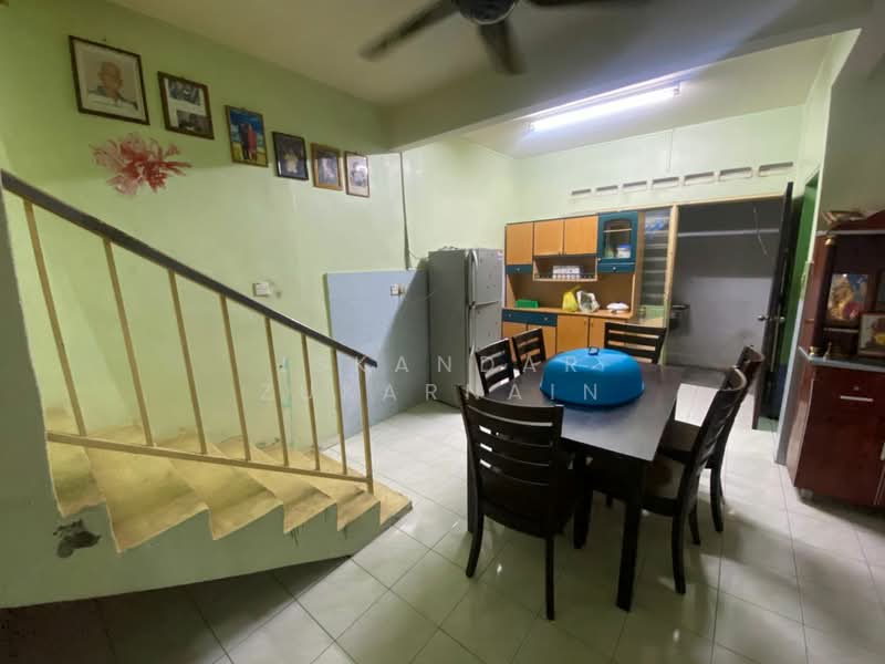 2-storey Terraced House for Sale in Taman Titiwangsa (Kluang) - Iskandar Zukarnain - PropertyGuru.com.my