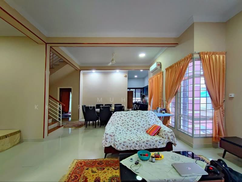 Rumah Berkembar untuk Dijual di Seksyen U10 (Shah Alam) - Muhd Khairulnawawi Kamaruddin - Living Room - PropertyGuru.com.my