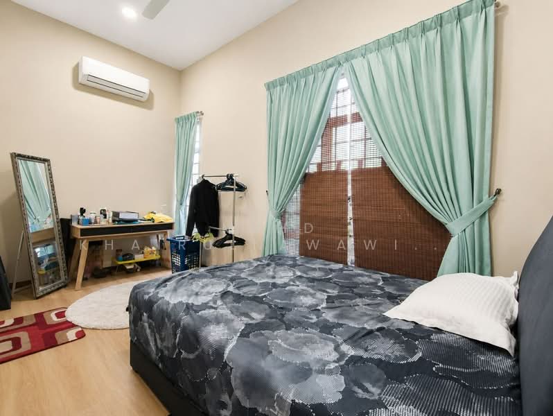 Rumah Berkembar untuk Dijual di Seksyen U10 (Shah Alam) - Muhd Khairulnawawi Kamaruddin - Bedroom - PropertyGuru.com.my