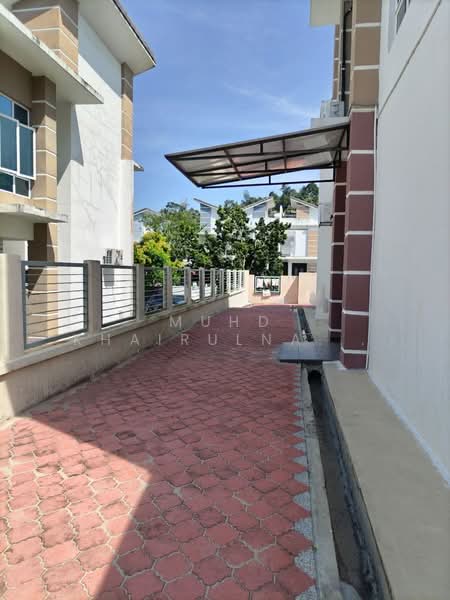 Rumah Berkembar untuk Dijual di Seksyen U10 (Shah Alam) - Muhd Khairulnawawi Kamaruddin - Exterior - PropertyGuru.com.my