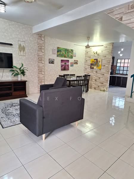 Rumah Teres 2 Tingkat untuk Dijual di Chemor (Perak) - Alex Fong - Living Room - PropertyGuru.com.my