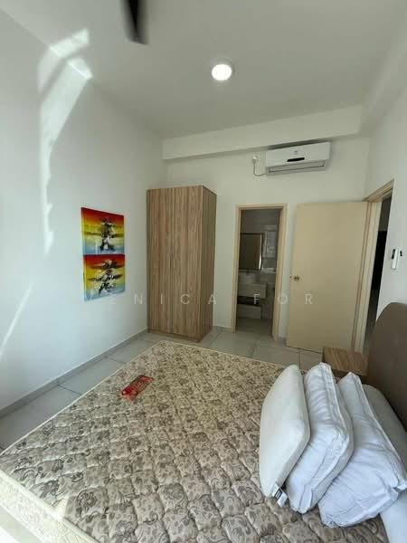 Service Residence for Sale at D'Summit Residences - Venica For - Bedroom - PropertyGuru.com.my