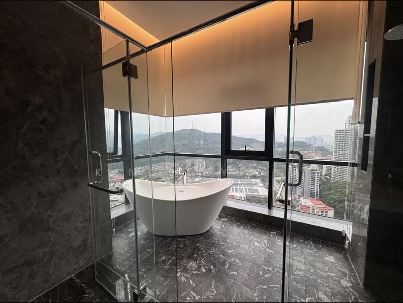 Servis Apartment untuk Dijual di Sunway Velocity 3 - Kingsley See - Bathroom - PropertyGuru.com.my