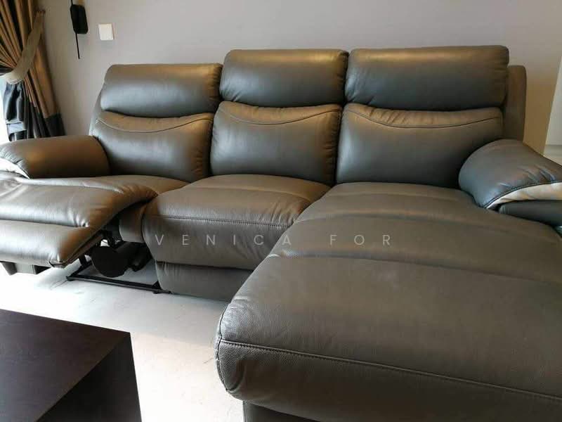 Servis Apartment untuk Disewa di Setia Sky 88 - Venica For - Living Room - PropertyGuru.com.my