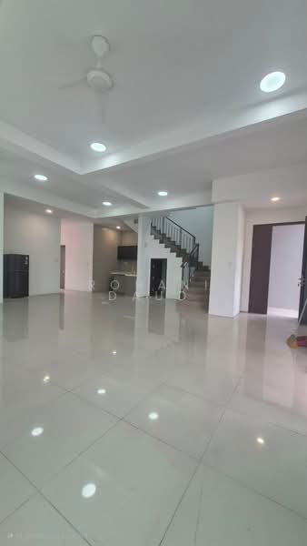 Semi-Detached House for Rent in Perdana Lakeview East (Cyberjaya) - Rohani Daud - Living Room - PropertyGuru.com.my