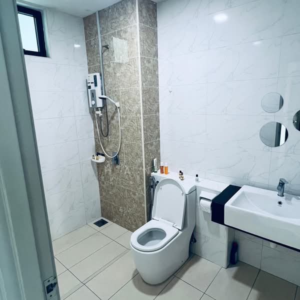 Service Residence for Rent at D'Summit Residences - Ethan Gan - Bathroom - PropertyGuru.com.my
