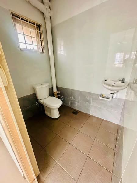 Pangsapuri untuk Dijual di Desa Pandan Baiduri Apartment Block C1 - Yasmin Sulaiman - PropertyGuru.com.my