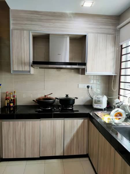 3-storey Terraced House for Sale in Shah Alam (Selangor) - Bernard Tay - Kitchen - PropertyGuru.com.my