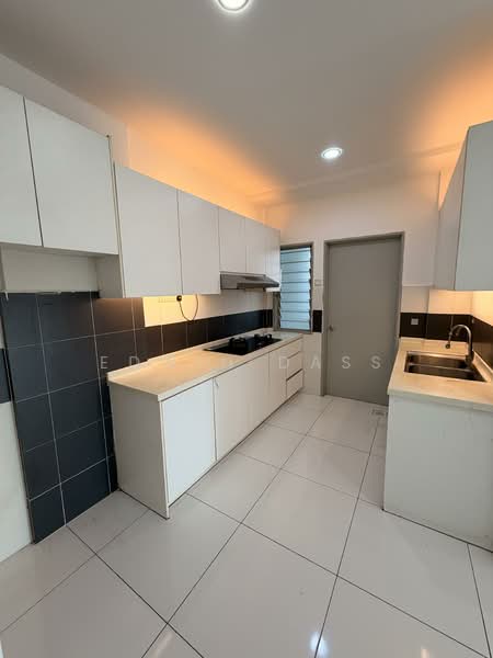 Apartment for Sale at The Twin Residences - Edwin Dass - Kitchen - PropertyGuru.com.my