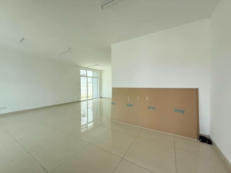 Cluster House for Sale in Mutiara Rini (Skudai) - Fong Lik - Interior - PropertyGuru.com.my