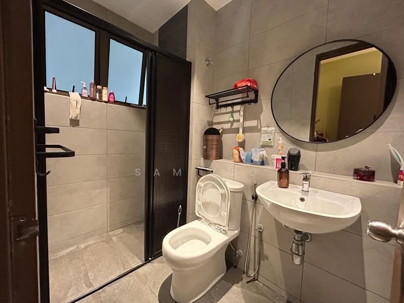Condominium for Rent at Lake Point Residence - Sam Voo - Bathroom - PropertyGuru.com.my