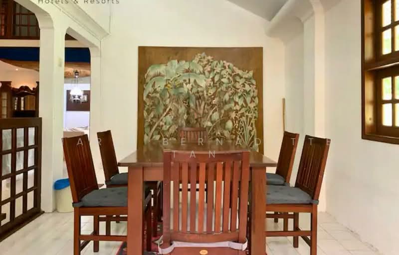 Rumah Banglo untuk Dijual di Taman Seputeh (Seputeh) - Maria Bernadette Tan - Dining Room - PropertyGuru.com.my