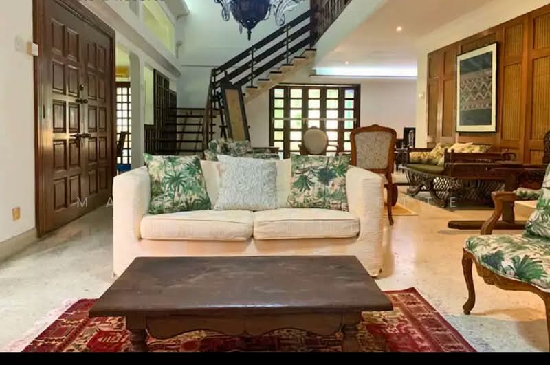 Rumah Banglo untuk Dijual di Taman Seputeh (Seputeh) - Maria Bernadette Tan - Living Room - PropertyGuru.com.my