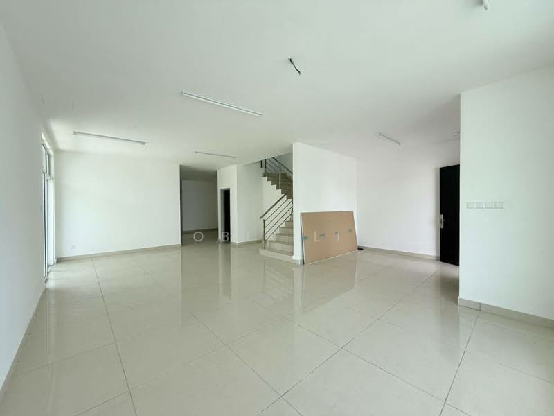 Cluster House for Sale in Mutiara Rini (Skudai) - Robin Lim - Interior - PropertyGuru.com.my