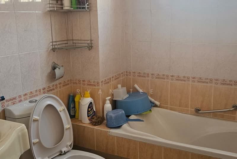 2-storey Terraced House for Sale in Cheras (Kuala Lumpur) - Ryan Tee - Bathroom - PropertyGuru.com.my