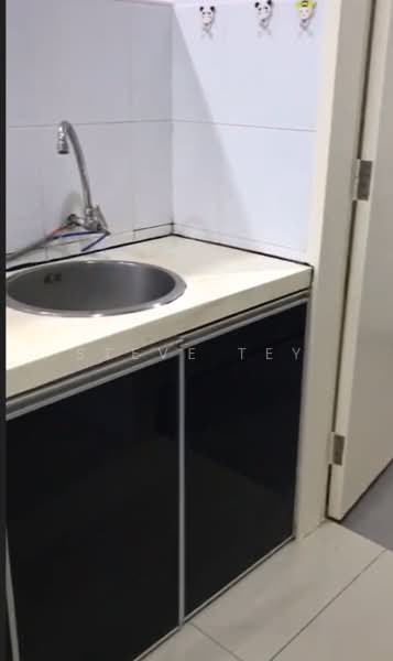 Condominium for Sale at Fairway Suites - Steve Tey - Interior - PropertyGuru.com.my