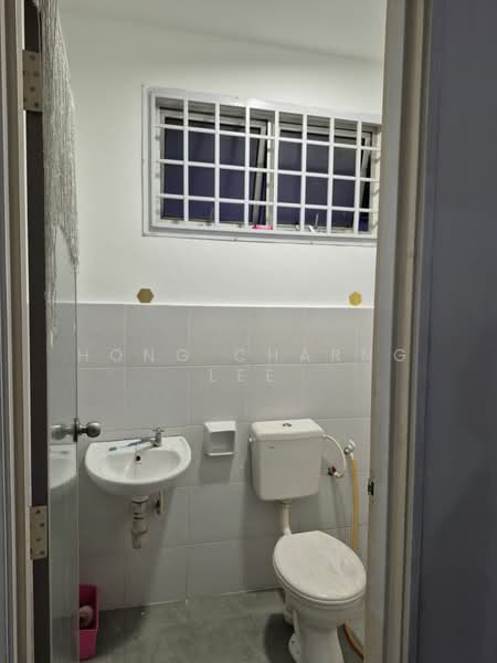 2-storey Terraced House for Rent in Johor Bahru (Johor) - Hong Charng Lee - Bathroom - PropertyGuru.com.my