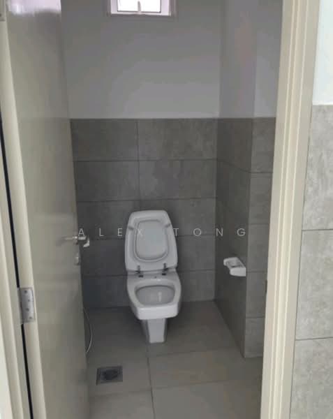 Pejabat untuk Dijual di Petaling Jaya (Selangor) - Alex Tong - Bathroom - PropertyGuru.com.my