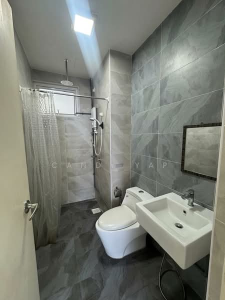 Service Residence for Rent at Pinnacle Tower - Candy Yap - Bathroom - PropertyGuru.com.my