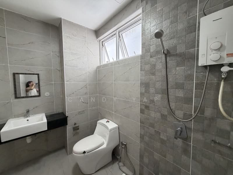 Servis Apartment untuk Disewa di Pinnacle Tower - Candy Yap - Bathroom - PropertyGuru.com.my