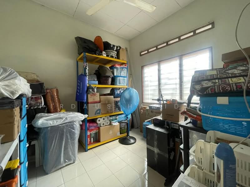 1-storey Terraced House for Sale in Kampung Batu 9 Kebun Baru (Telok Panglima Garang) - Firdaus Hamidun - PropertyGuru.com.my