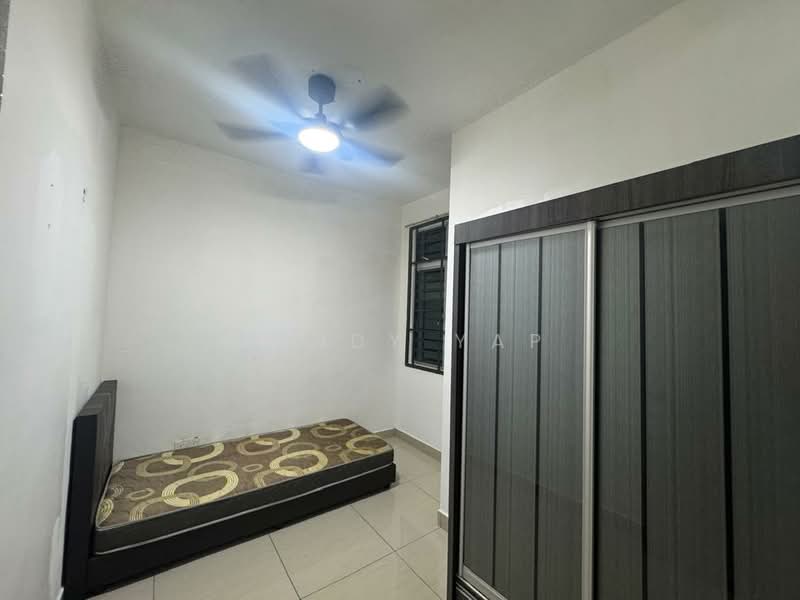 Pangsapuri untuk Disewa di East Bay (Seri Bayan) - Candy Yap - Bedroom - PropertyGuru.com.my
