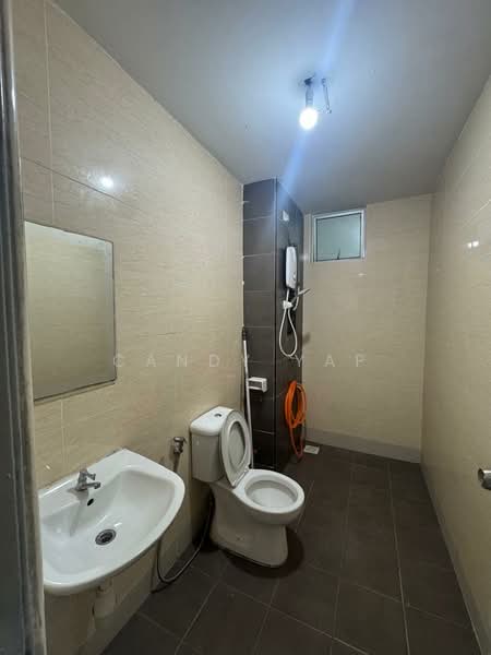 Pangsapuri untuk Disewa di East Bay (Seri Bayan) - Candy Yap - Bathroom - PropertyGuru.com.my