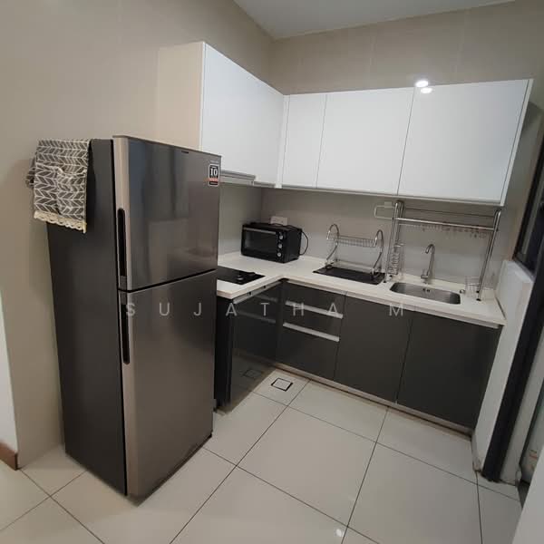 Service Residence for Rent at KL Gateway Residences - Sujatha M - Kitchen - PropertyGuru.com.my