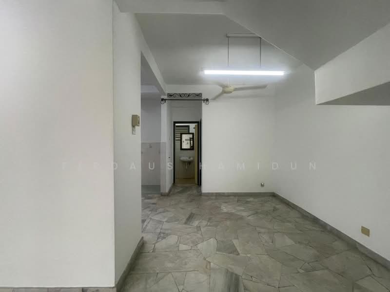2-storey Terraced House for Sale in Usj 3 (Subang Jaya) - Firdaus Hamidun - PropertyGuru.com.my