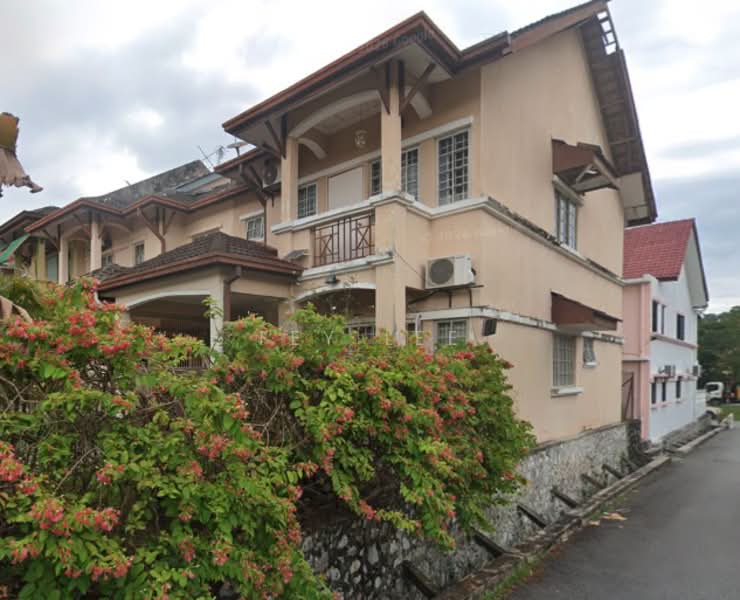 2-storey Terraced House for Sale in Bandar Kinrara Seksyen 1 (Bandar Kinrara) - Fey Lee - Exterior - PropertyGuru.com.my
