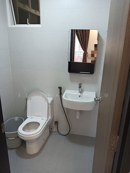 Service Residence for Rent at TRELLIS RESIDENCES - Elissa Chong - Bathroom - PropertyGuru.com.my