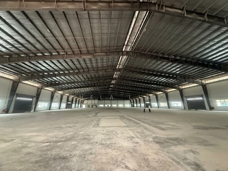 Kilang untuk Dijual di Taman Desa Cemerlang (Ulu Tiram) - Shela Lim - Interior - PropertyGuru.com.my