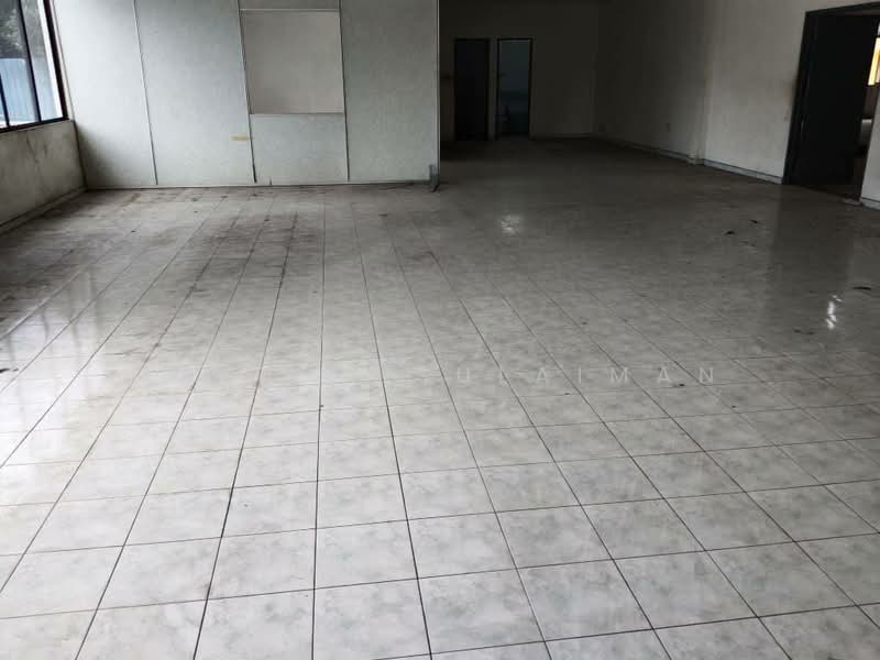 Warehouse for Rent in Kaw Perindustrian Pengkalan Chepa (Kemumin) - Yasmin Sulaiman - Interior - PropertyGuru.com.my