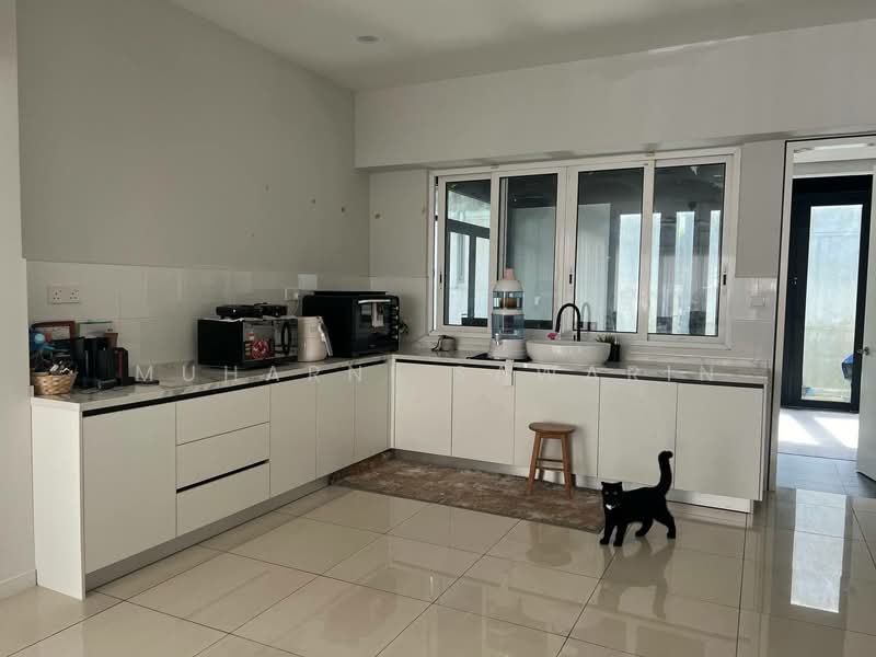 Rumah Berkembar untuk Dijual di Taman Melawati (Ulu Kelang) - muharni sawarin - Kitchen - PropertyGuru.com.my