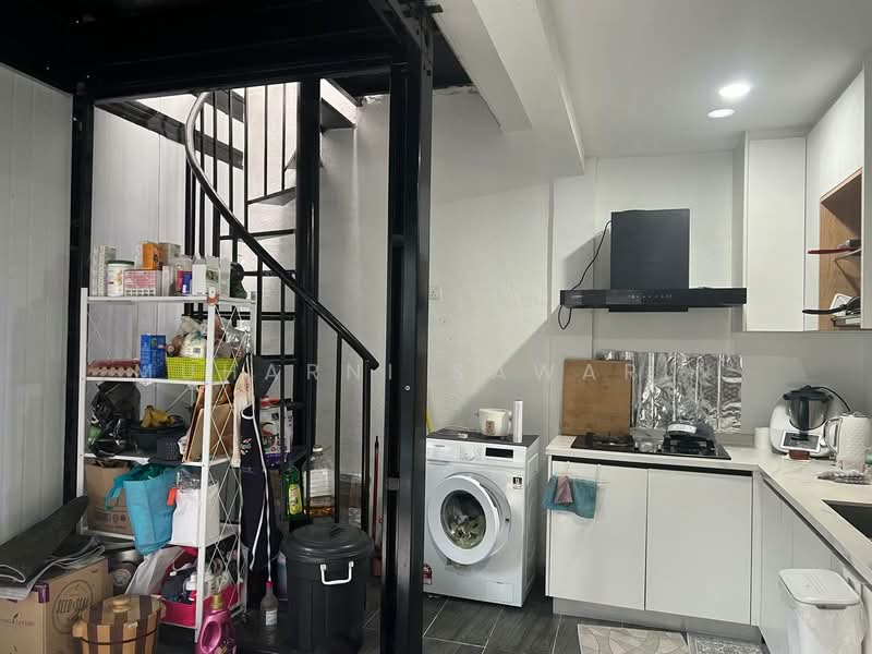 Rumah Berkembar untuk Dijual di Taman Melawati (Ulu Kelang) - muharni sawarin - Kitchen - PropertyGuru.com.my