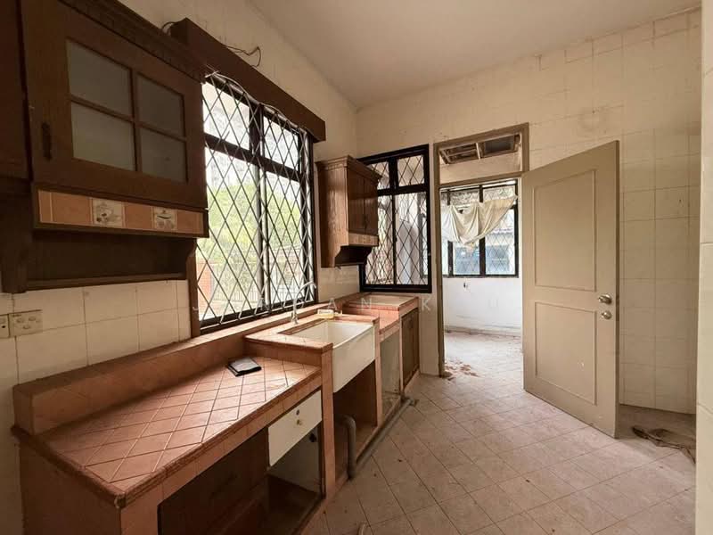 2-storey Terraced House for Sale in Perling (Johor) - Jordan Kau - Kitchen - PropertyGuru.com.my
