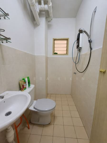 Apartment for Sale at Sri Dahlia - Nurra Eikin - Bathroom - PropertyGuru.com.my