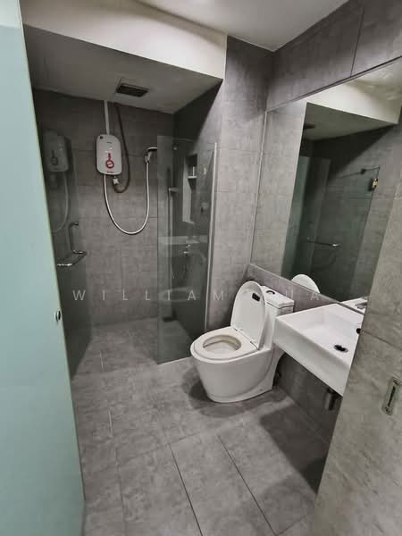 Servis Apartment untuk Disewa di The Place @ Cyberjaya (Service Residence) - William Pua - Bathroom - PropertyGuru.com.my
