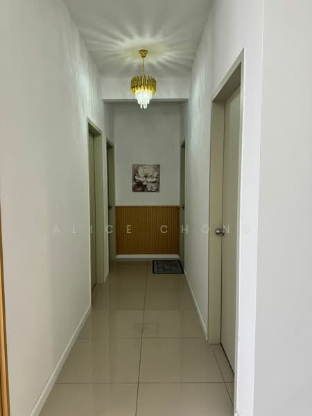 Kondominium untuk Disewa di Zahra Residensi - Alice Chong - Corridor - PropertyGuru.com.my