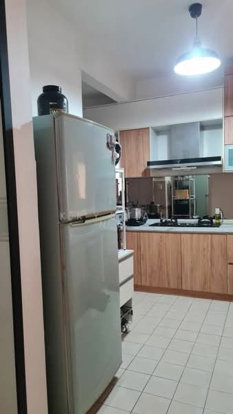 Kondominium untuk Disewa di Casa Indah 1 - Krystal Ng - Kitchen - PropertyGuru.com.my