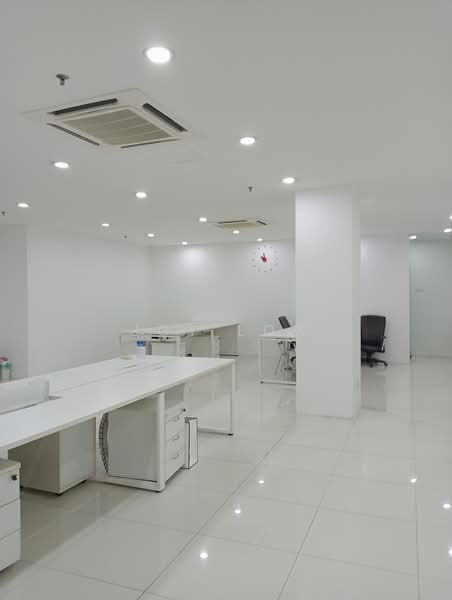Shop / Office for Rent in KL City Centre (Kuala Lumpur) - Joy Low - Interior - PropertyGuru.com.my